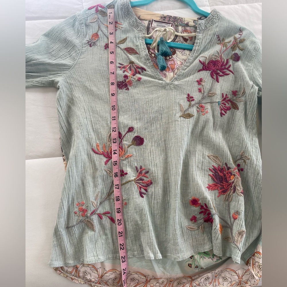 JOHNNY WAS SILK EMBROIDERED BOHEMIAN FLORAL Scarf Back Blouse - Picture 9 of 9